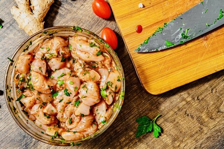 Bumbu Marinasi Ayam Yang Paling Praktis