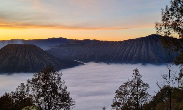 Menikmati Sunrise Di Bromo: Pengalaman Tak Terlupakan
