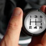 Panduan Dasar Belajar Menyetir Mobil Untuk Pemula