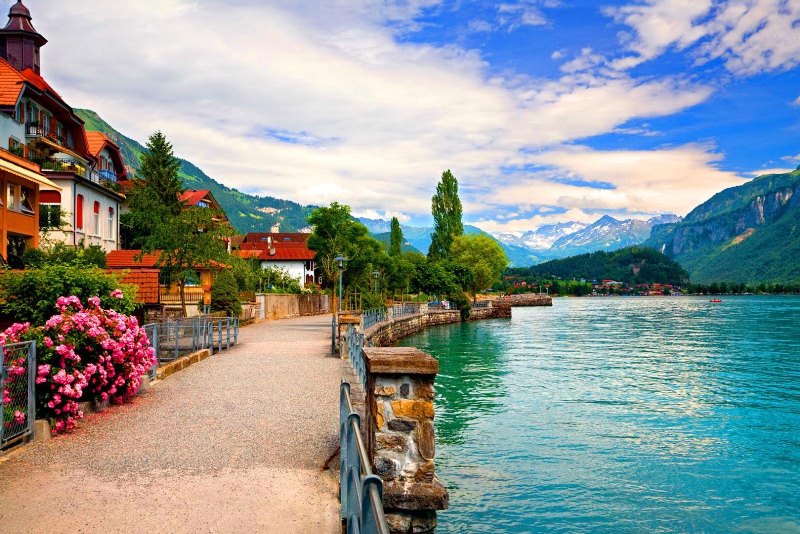 Mengenal Pegunungan Alpen, Surga Wisata Di Swiss Dan Austria