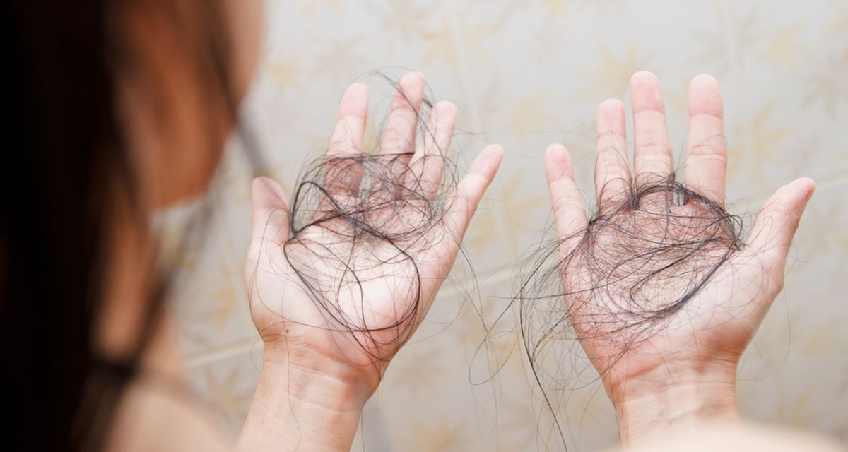 Tips Alami Mengatasi Rambut Rontok Dan Kusam