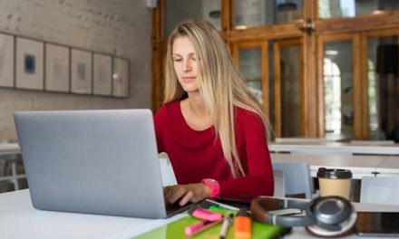Kesalahan Blogger Pemula Menghambat Pertumbuhan Website