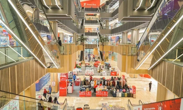 Pusat Perbelanjaan Modern: Mengapa Mall Tetap Menarik?