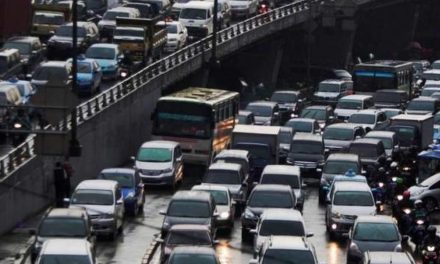 Transportasi Publik: Upaya Mengurangi Kemacetan Di Kota Besar